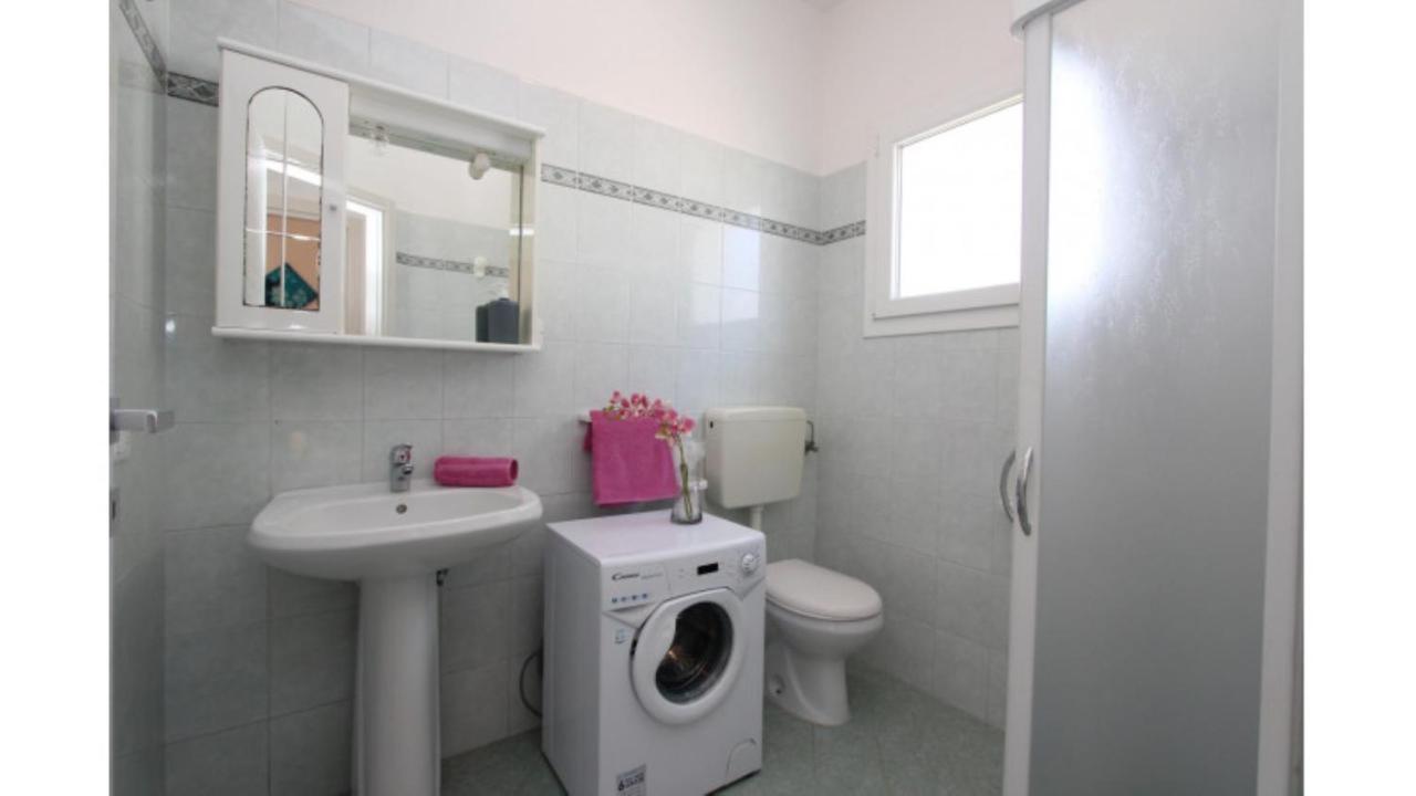 Two Bedrooms With Garden 600 Meters From The - By Beahost