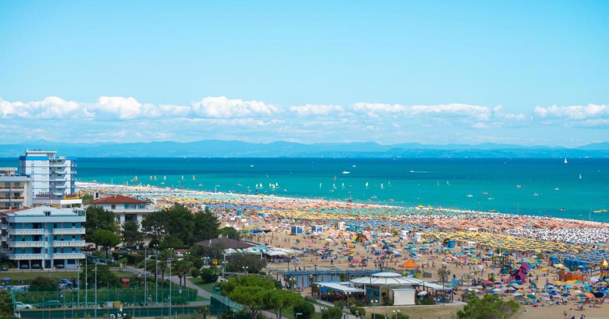 Appartamento Two Bedrooms With Garden 600 Meters From The - By Beahost